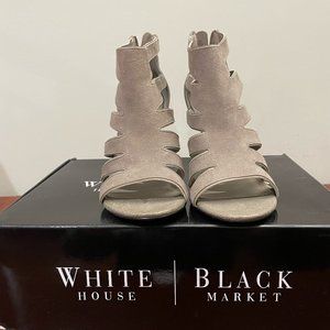 White House Black Market (WHBM) Aislinn Heel Neutral Size 6.5 (Brand New)